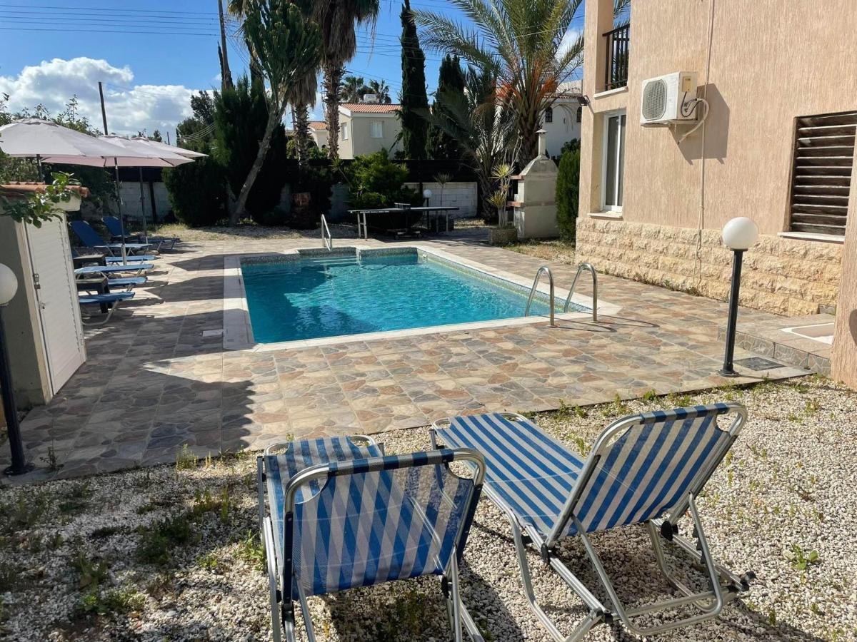 Villa Ocean Stones 1Km From Main Coral Bay Beach Pegeia Exterior foto