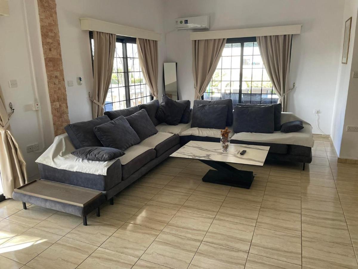 Villa Ocean Stones 1Km From Main Coral Bay Beach Pegeia Exterior foto